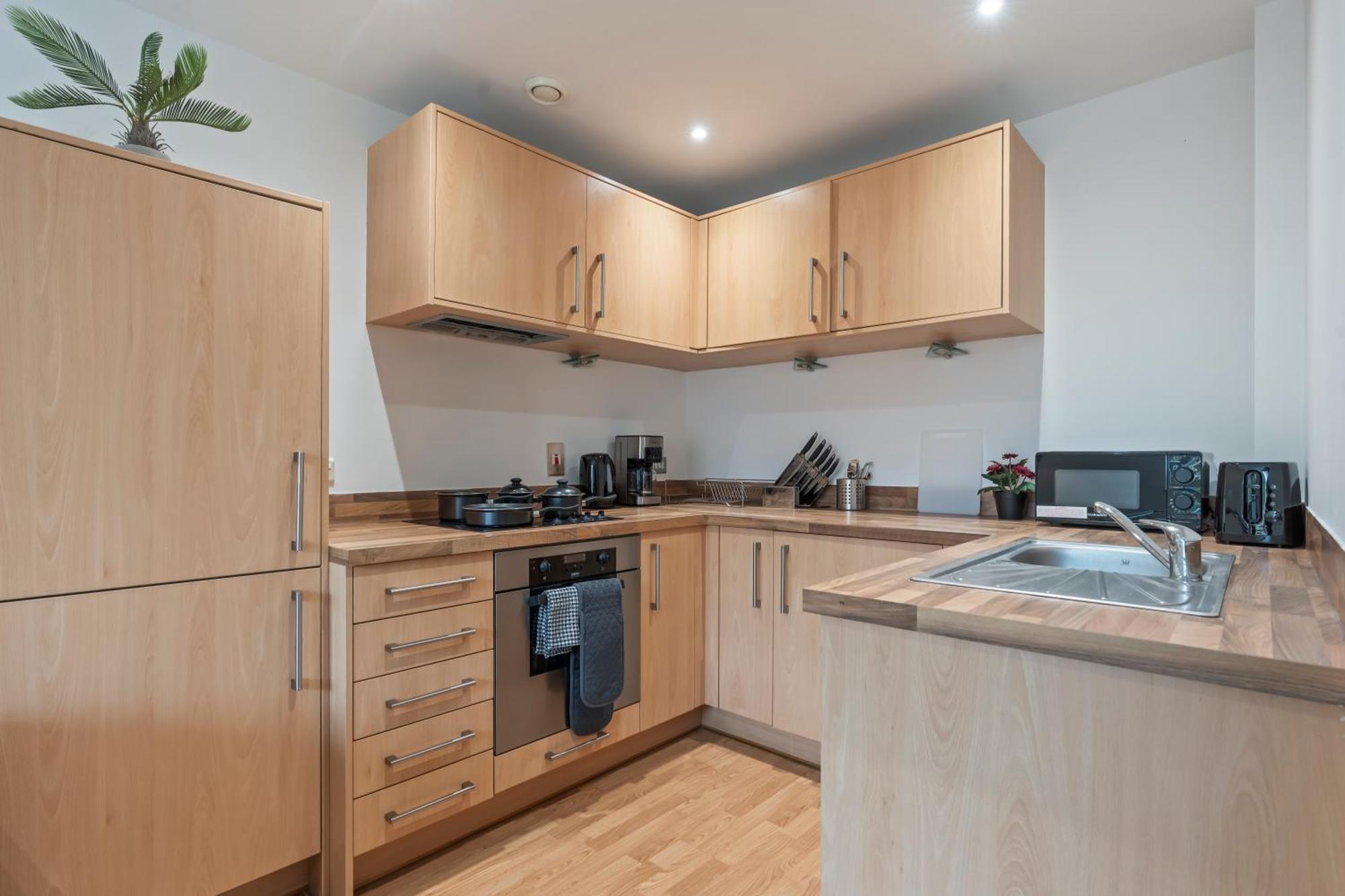 Heart Of City Centre Luxury Apartment With Secure Underground Parking Birmingham Buitenkant foto