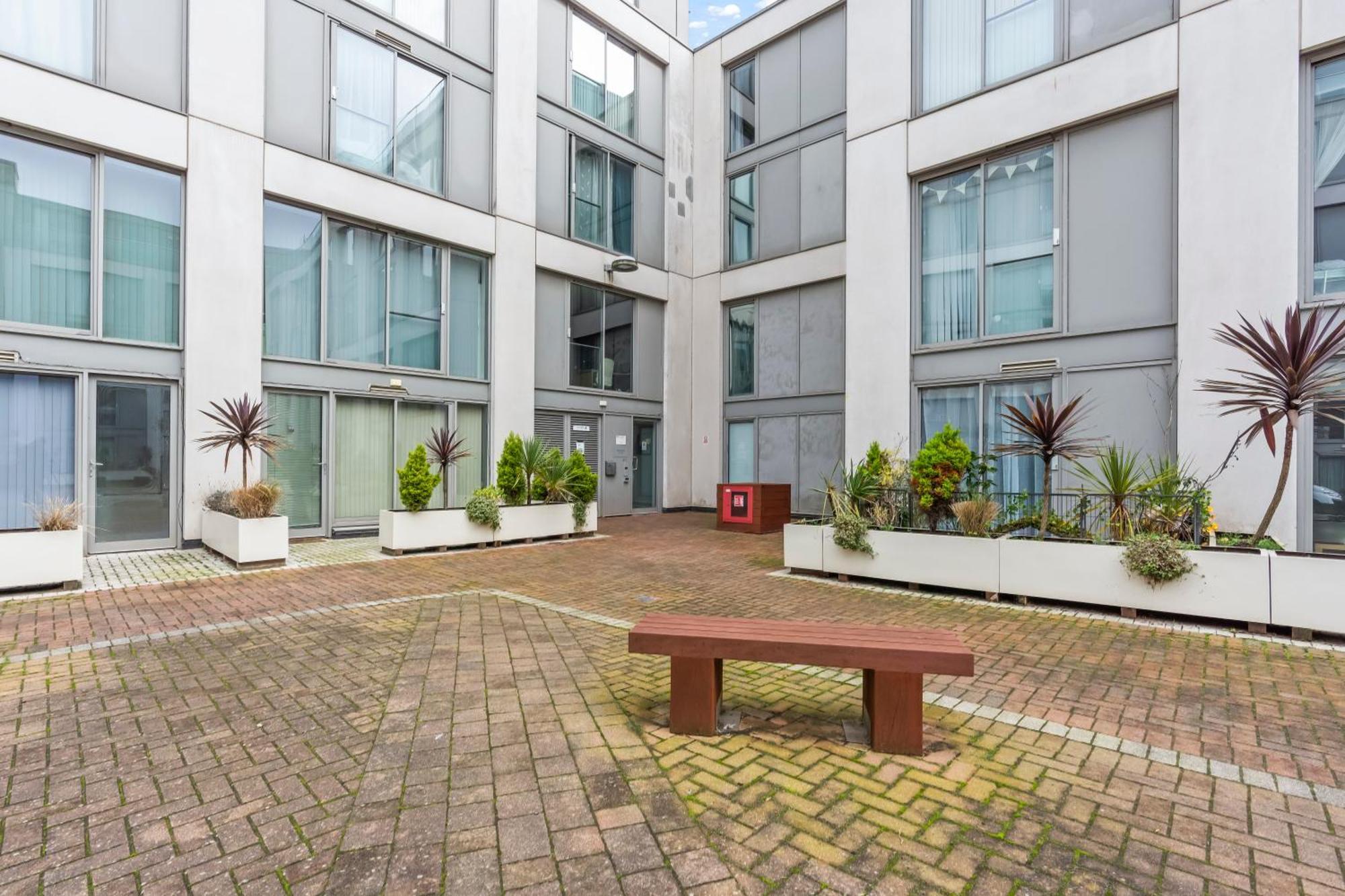 Heart Of City Centre Luxury Apartment With Secure Underground Parking Birmingham Buitenkant foto